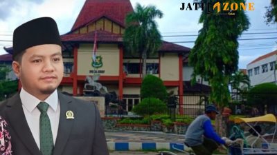 Muhammad Mirza Khomaini Hamid, Pria Muda 25 Tahun, Dipercaya jadi Wakil Rakyat