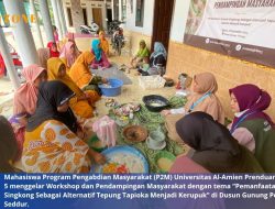 Mahasiswa P2M UNIA Prenduan Dampingi Warga Olah Ampas Singkong Jadi Kerupuk di Desa Seddur